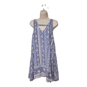 Paper & Crane knee height Multi-Color Blue Cut-Out Back Casual Dress Size Medium